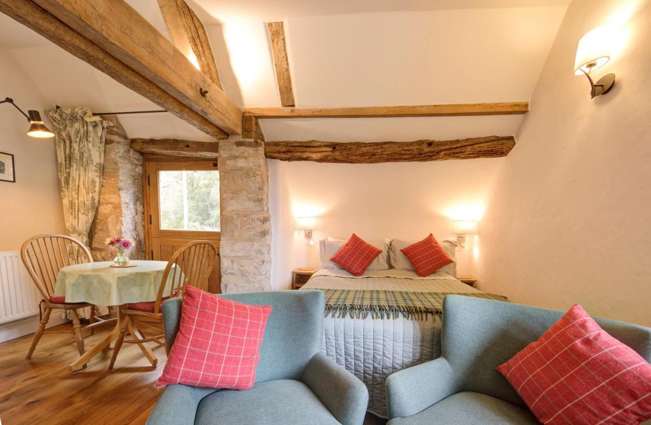 Hayloft Studio In Historic Barn Saint Briavels Exterior foto